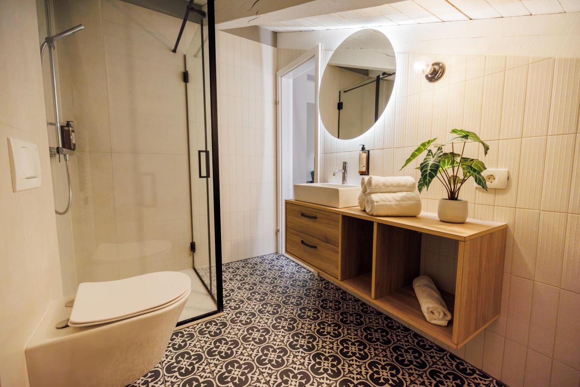 Vila Robida & Spa Črni Kal Esterno foto